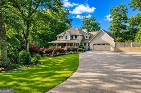 Photo of 31 Fawn Lake Trail NE, White, GA 30184 (MLS # 10827333)