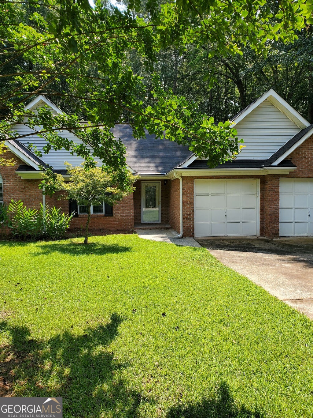 Photo of 337 Welton Way, Peachtree City, GA 30269 (MLS # 10841367)