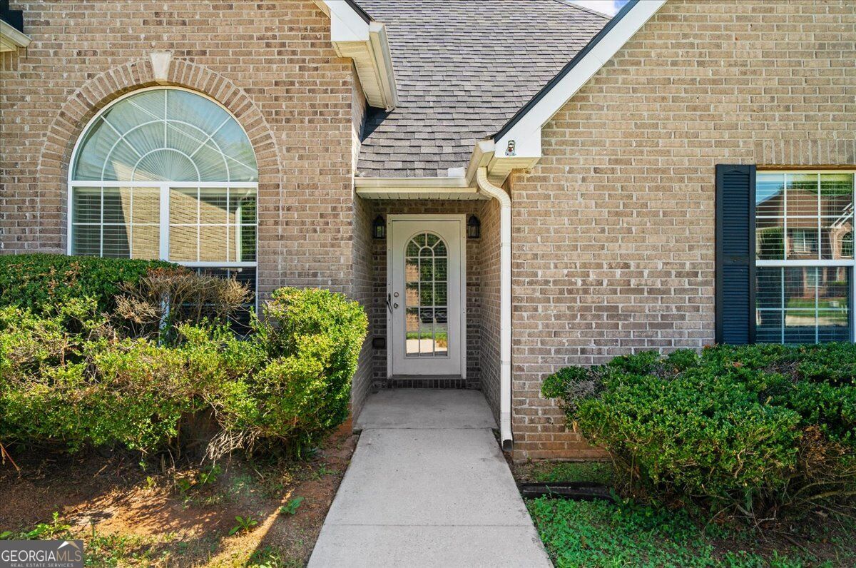 1457 Shelnut CT