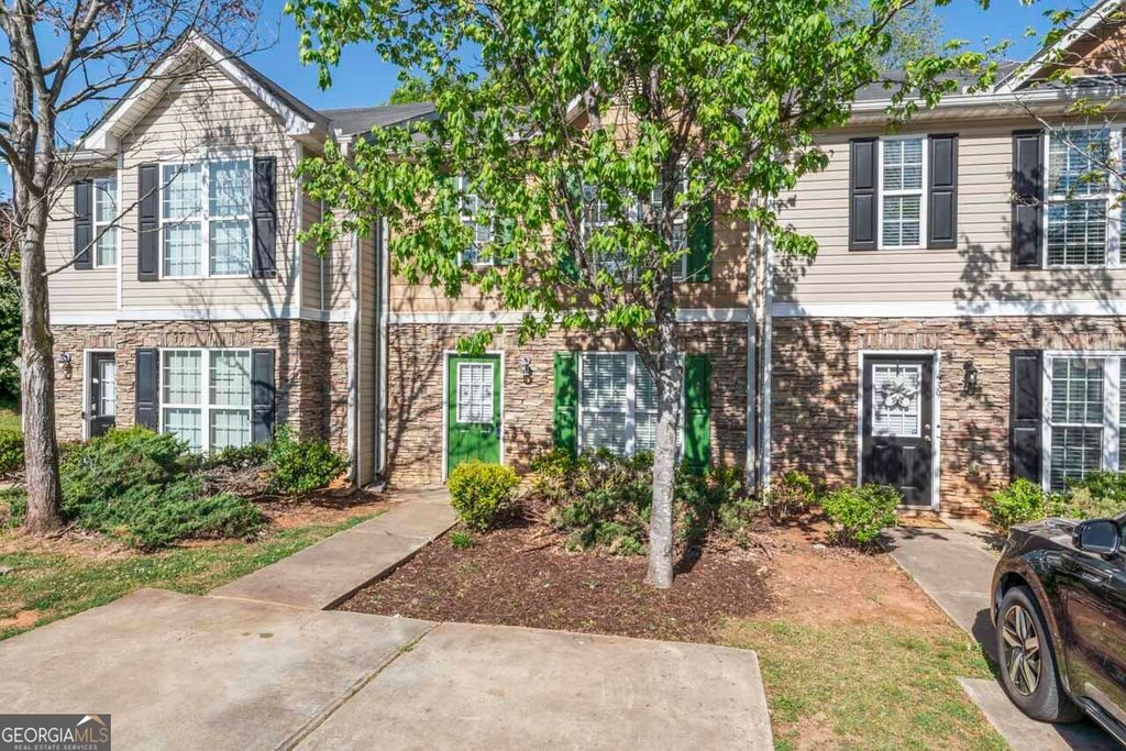 Photo of 11443 South Grove Drive, Hampton, GA 30228 (MLS # 10736363)