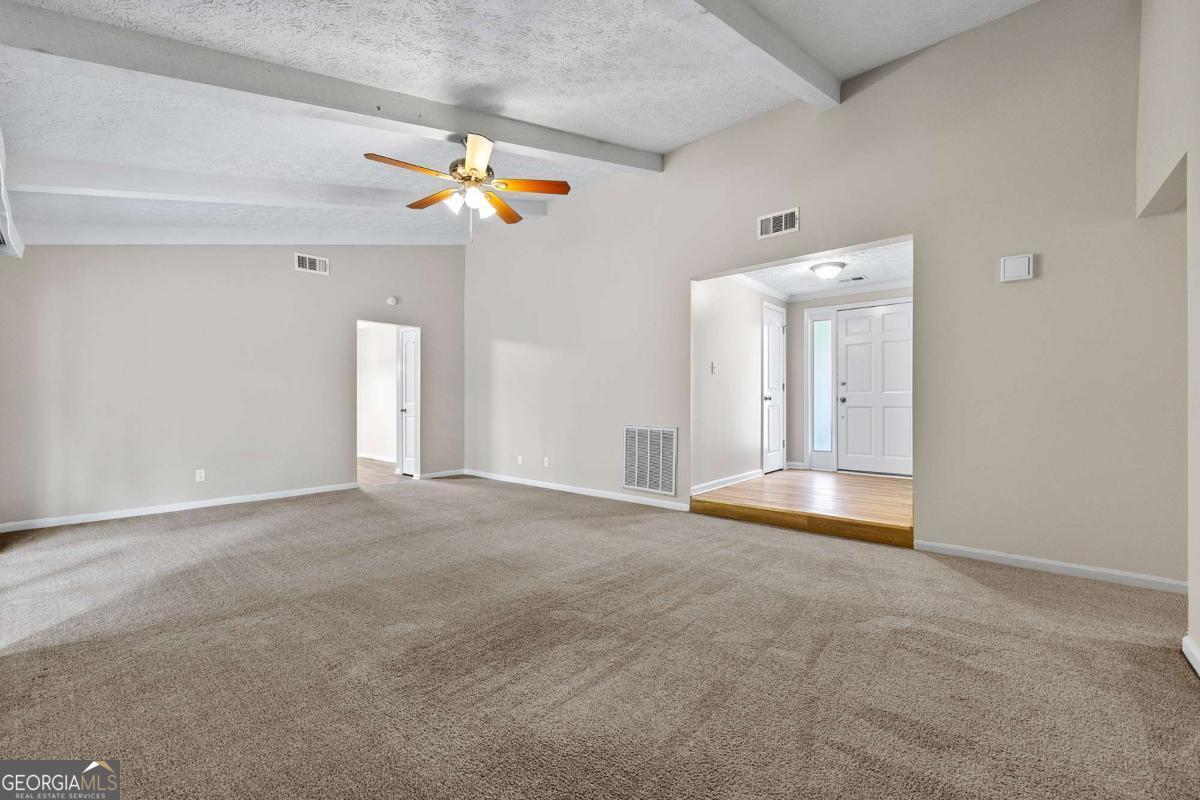2713 Post Oak CT