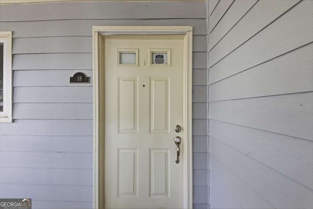 Photo of 18 Matawan Circle SE #18, Smyrna, GA 30080 (MLS # 10728714)