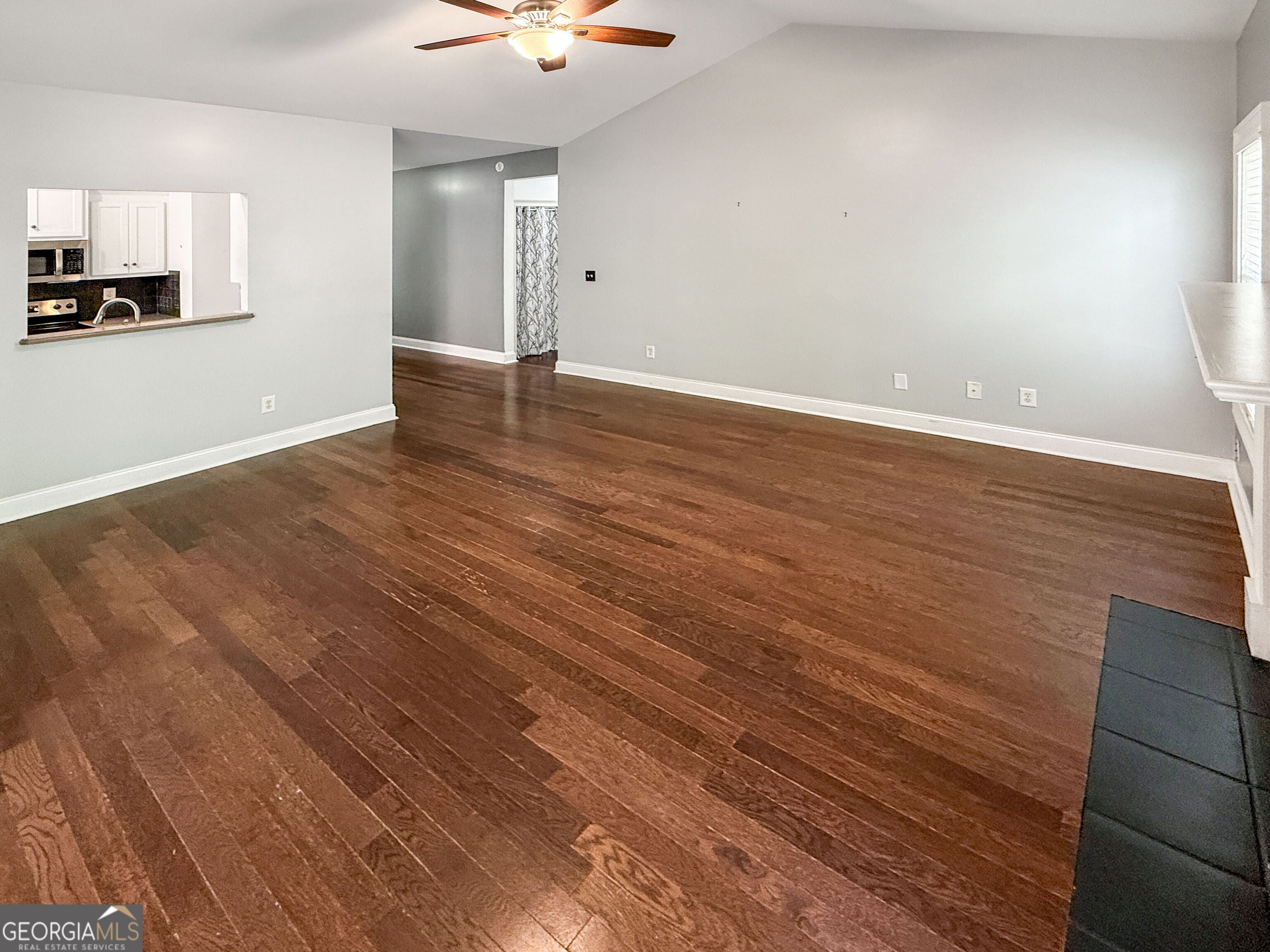 1100 Brookshire CT
