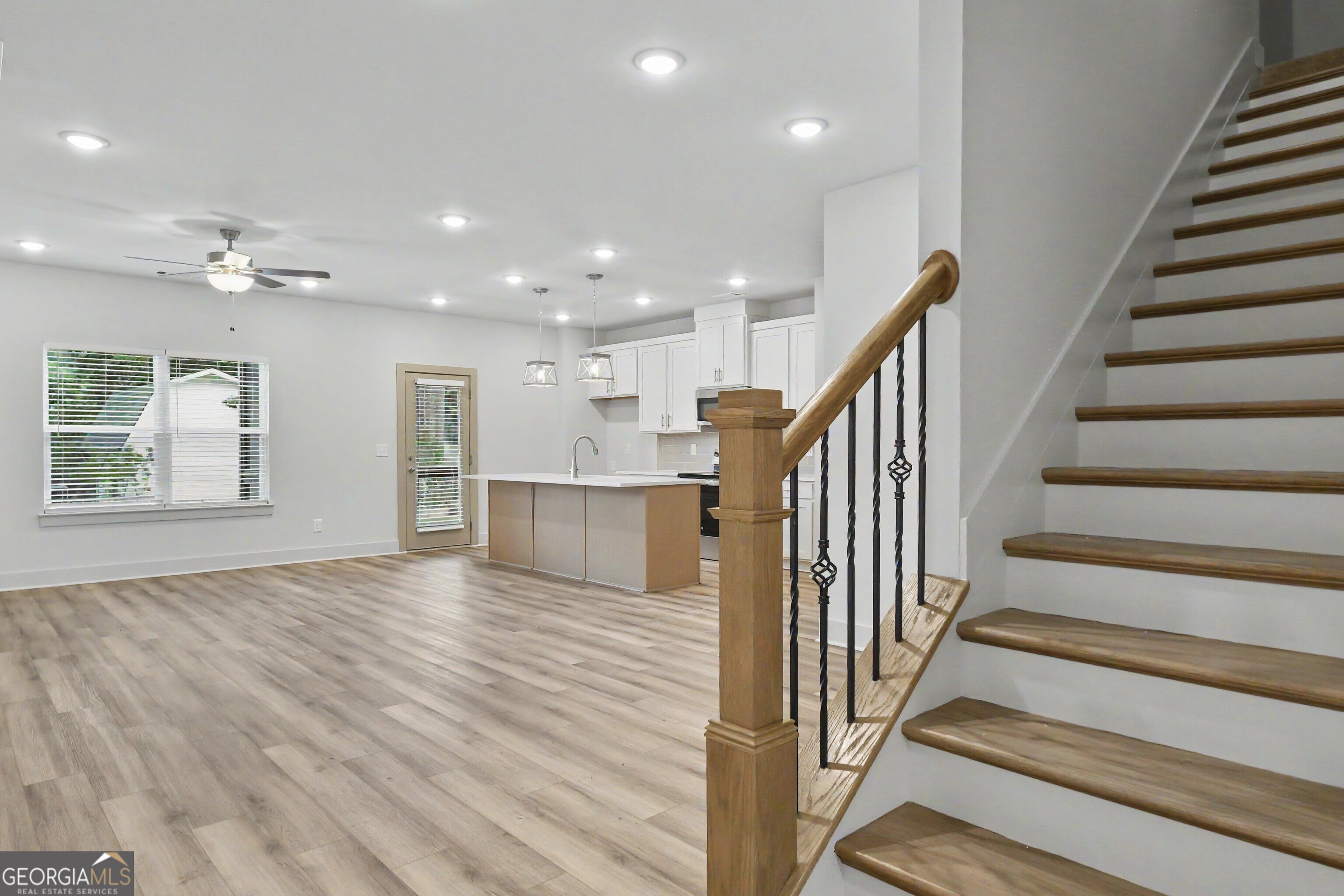 4332 Fern River BND 63