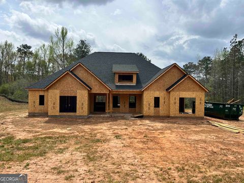 A home in Newnan