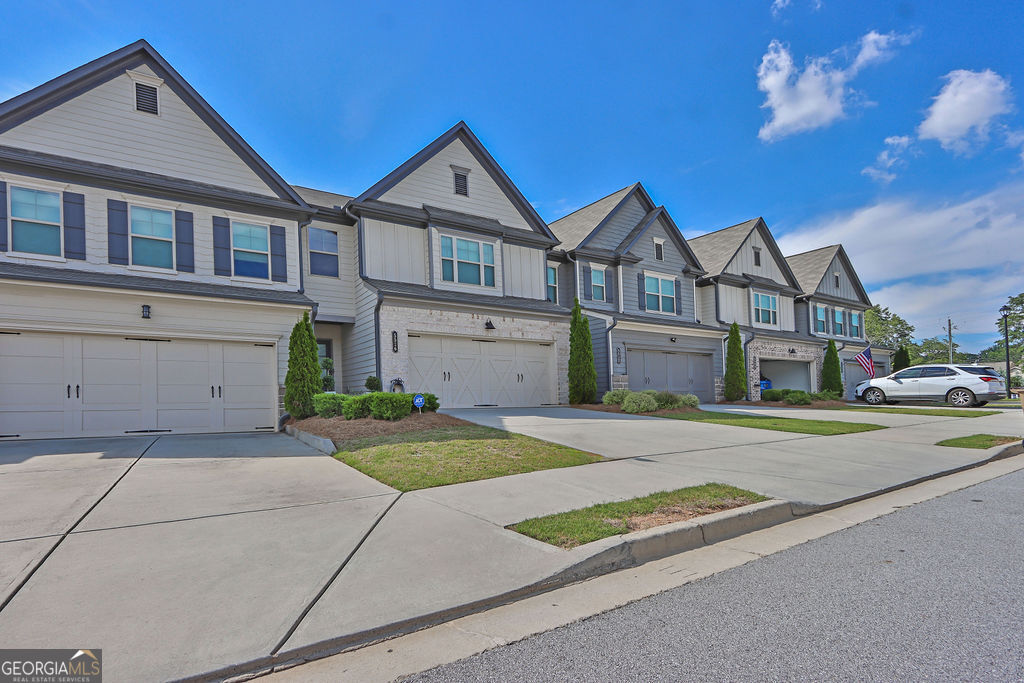 5516 Garens WAY