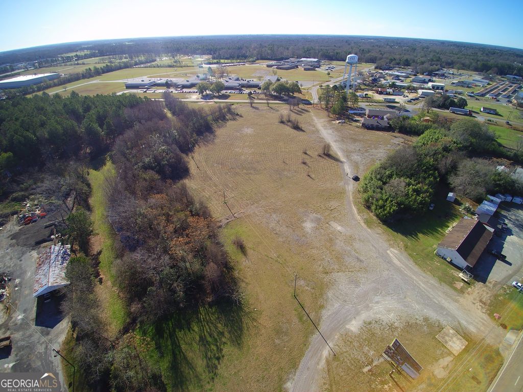 Photo of 0 Highway 49, Byron, GA 31008 (MLS # 10655520)
