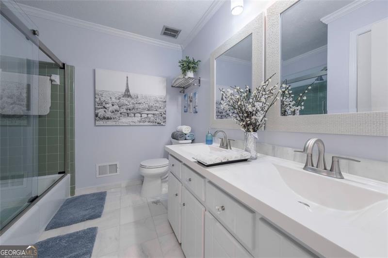 Riverdale, Georgia 30296, United States, 4 Bedrooms Bedrooms, ,3 BathroomsBathrooms,Residential,Active,202068