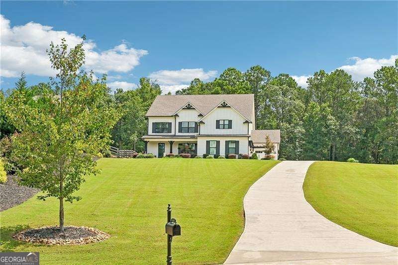 Photo of 4060 Silverstone Drive, Braselton, GA 30517 (MLS # 10837114)