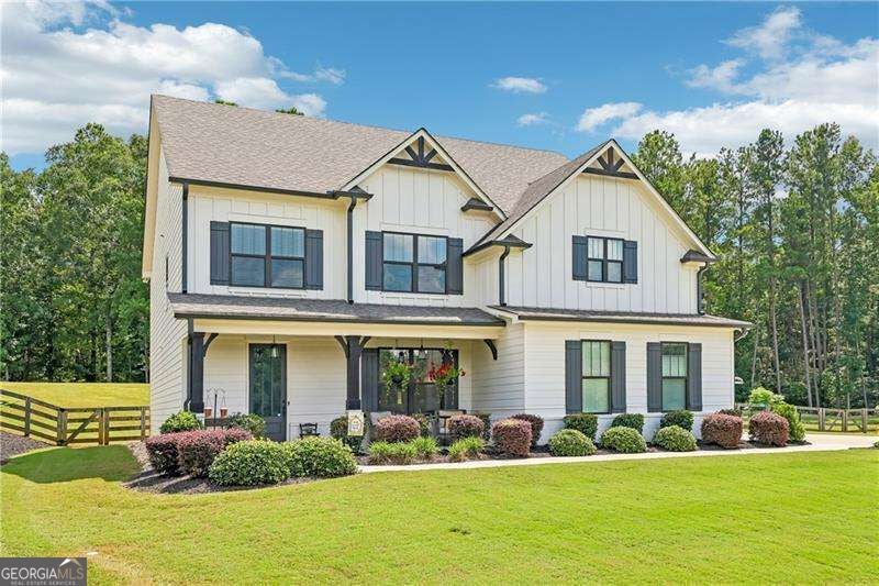 4060 Silverstone DR