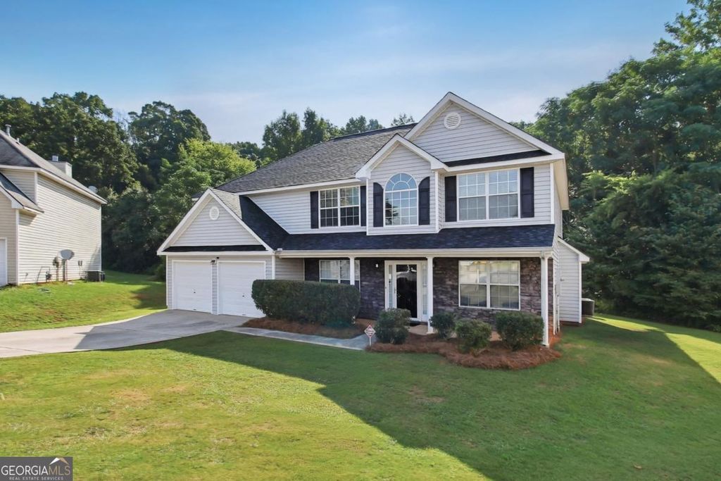 Photo of 95 Carrington Circle, Covington, GA 30016 (MLS # 10803895)