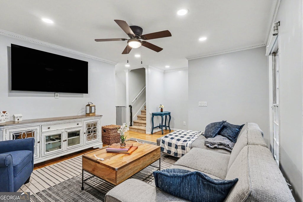 Photo of 1104 Moorestown Circle, Decatur, GA 30033 (MLS # 10778444)