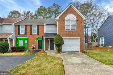 8051 Woodlake DR Riverdale GA 30274