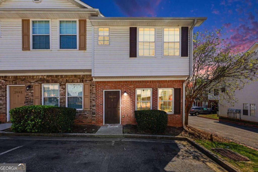 Photo of 3604 Ginnis Road SW #6, Atlanta, GA 30331 (MLS # 10721836)