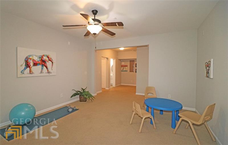 Photo 27 of 40 of 1632 Caswell PKWY 8 townhome