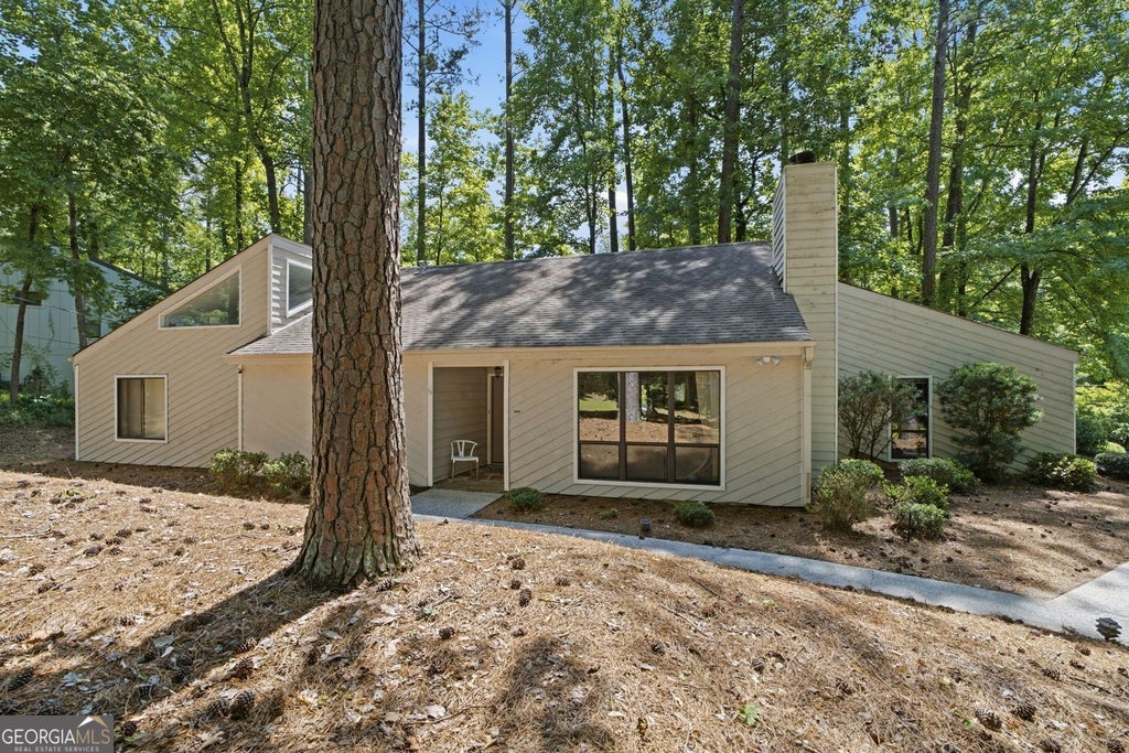 Photo of 505 Summerhill Place, Alpharetta, GA 30022 (MLS # 10787247)