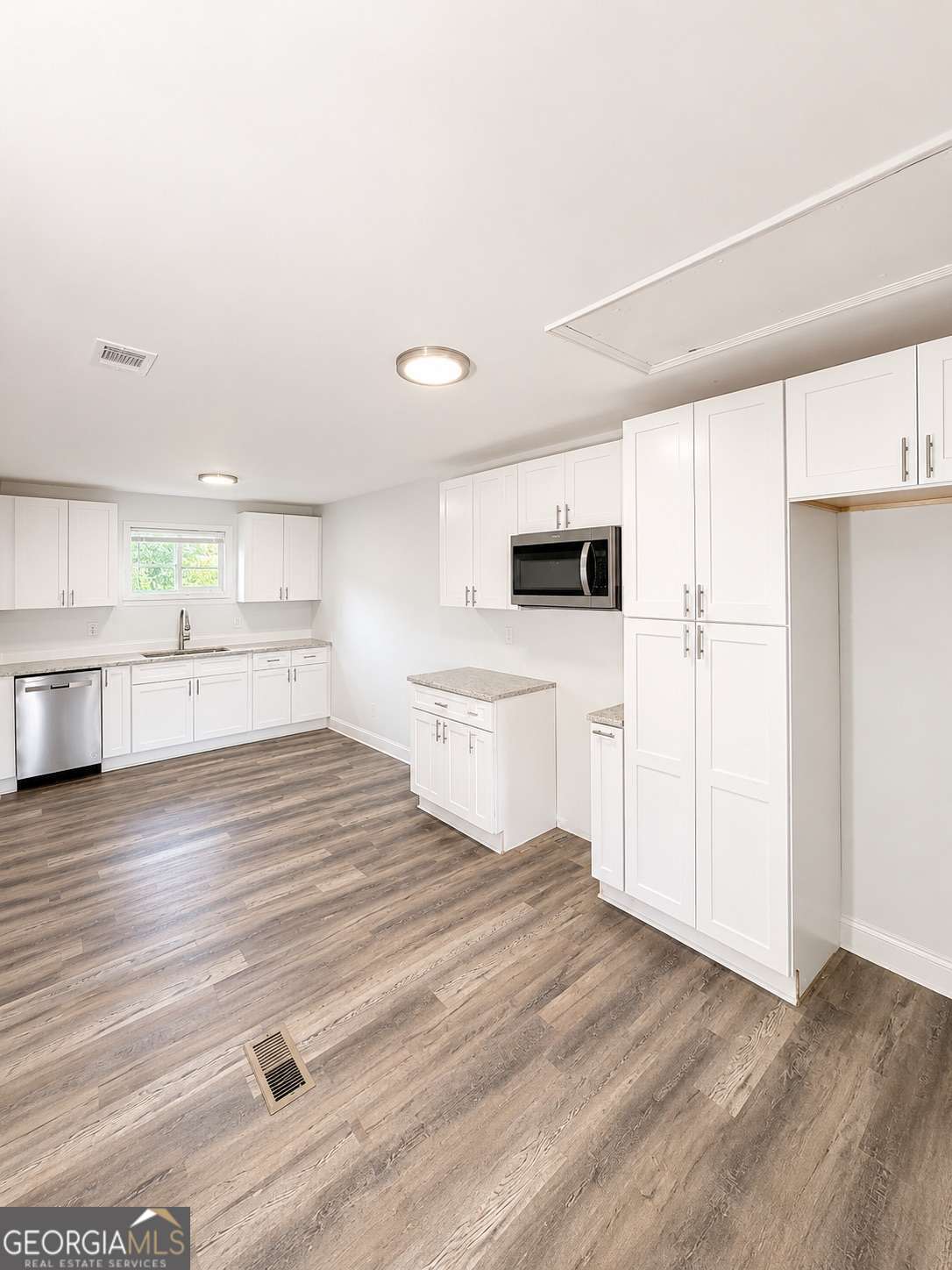132 Lamar AVE NW