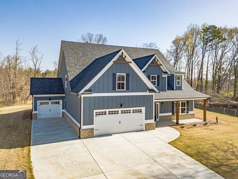 1768 Mountain Creek Church RD Pendergrass GA 30567