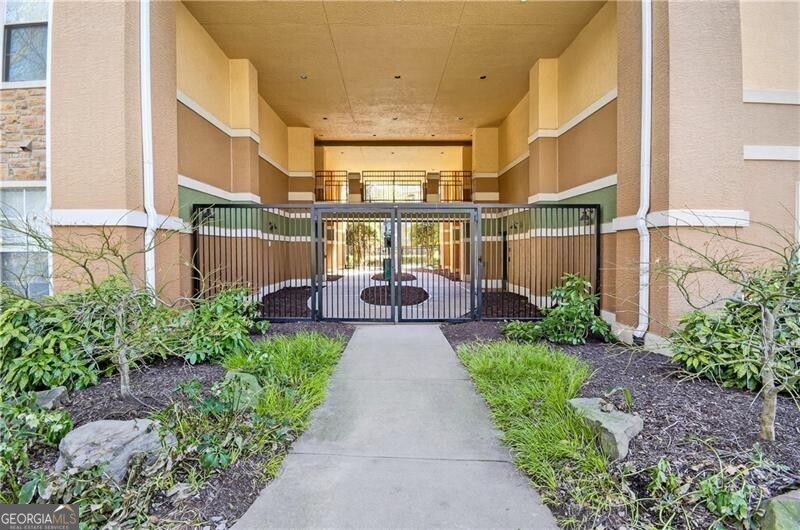 10 Perimeter Summit BLVD NE 4113