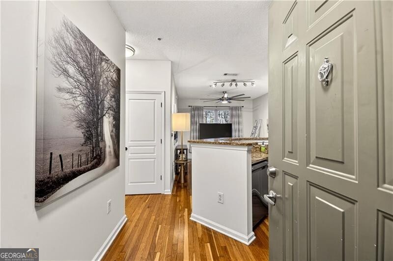 10 Perimeter Summit BLVD NE 4113