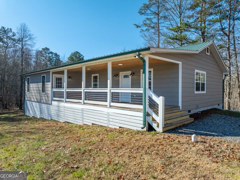 Photo of 2865 Ada Street, Blue Ridge, GA 30513 (MLS # 10629419) Photo of 2865 Ada Street, Blue Ridge, GA 30513 (MLS # 10629419)