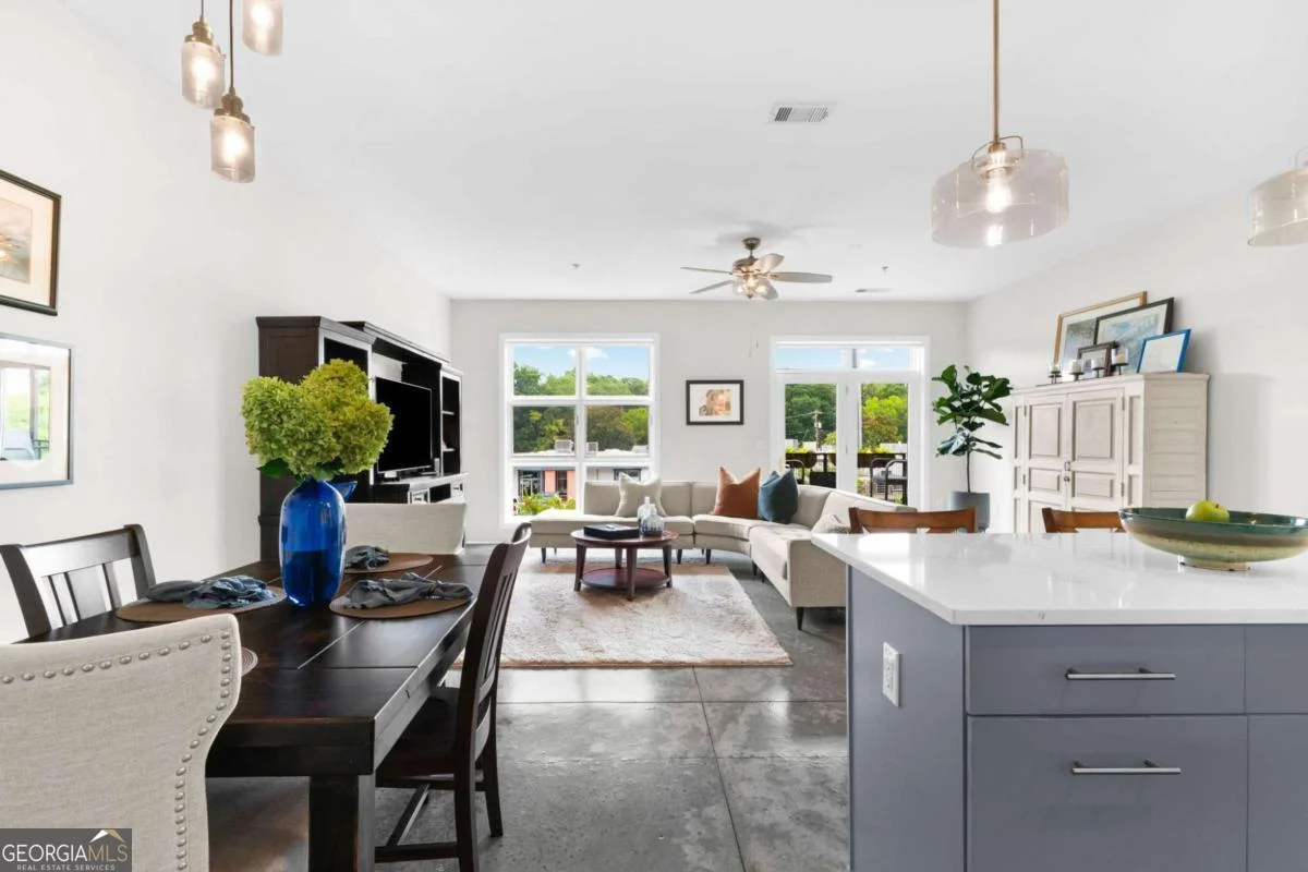 560 Dutch Valley Road NE Unit 2309