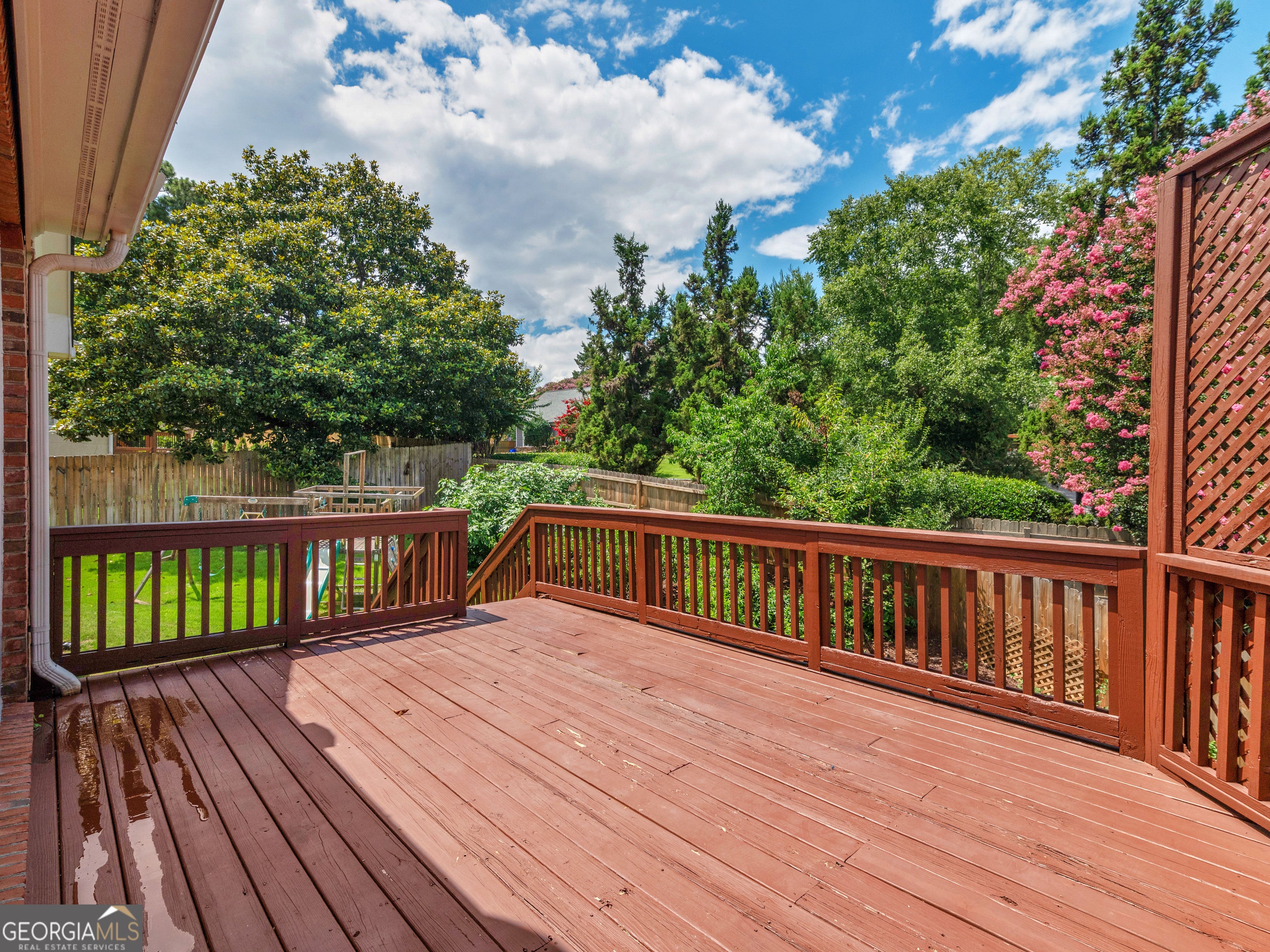 1524 Lake CV