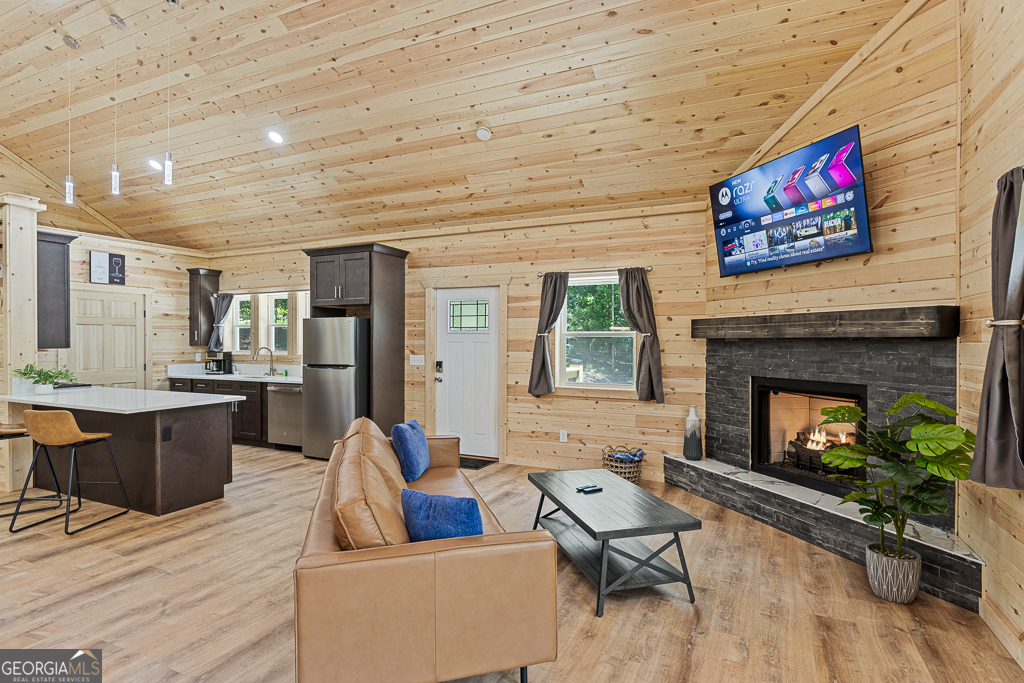139 Maple Ridge DR