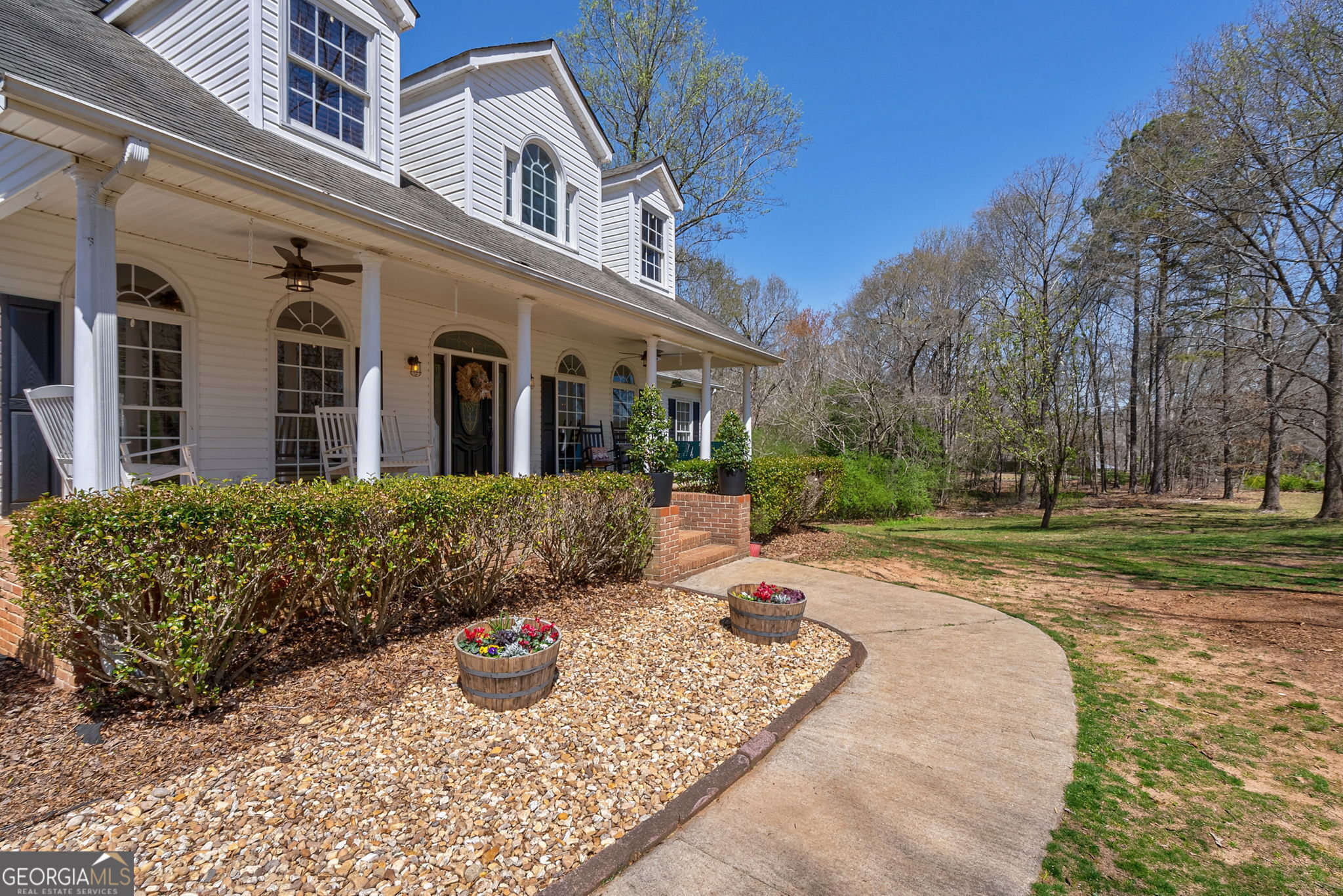 157 RIVERBEND CIR