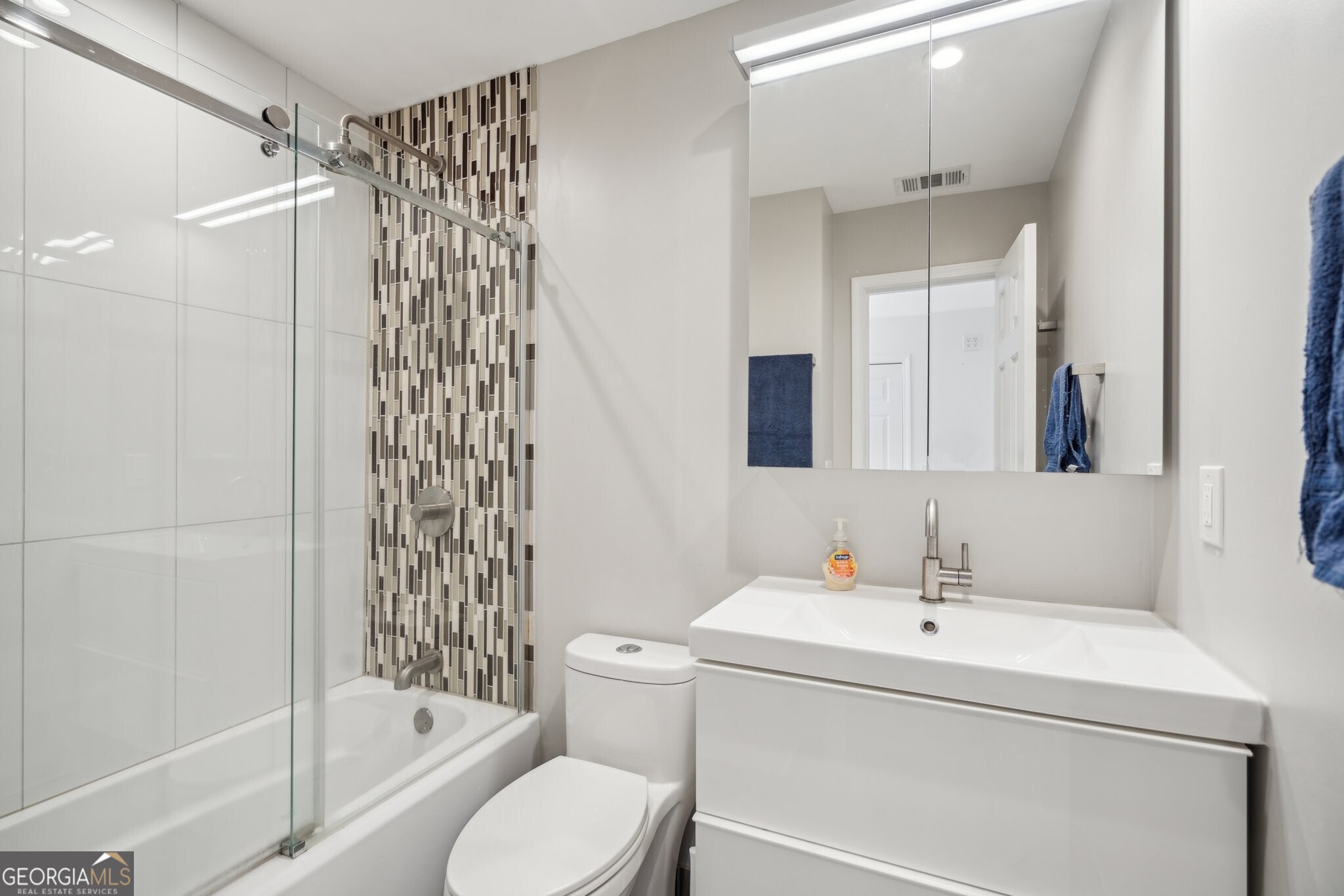 Coral Ridge - Residential Lease