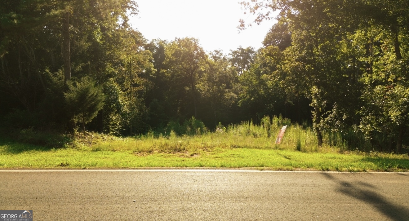 Spacious Riverfront Lot in Eatonton, GA - Ideal for Your Dream Home or Recreational Getaway Looking for a spacious lot to call home? Look no further! This prime 0.70 acre parcel in beautiful Eatonton, Georgia offers breathtaking views of the river along with direct water access-perfect for fishing, boating, or simply relaxing by the shore. Zoned for residential development, this lot provides an excellent opportunity to build your dream home or place a manufactured home. With paved road frontage, access is convenient and hassle-free. Located just minutes from shopping, dining, and major highways, this property blends peaceful natural surroundings with everyday convenience. Don't miss out-schedule your tour today!
