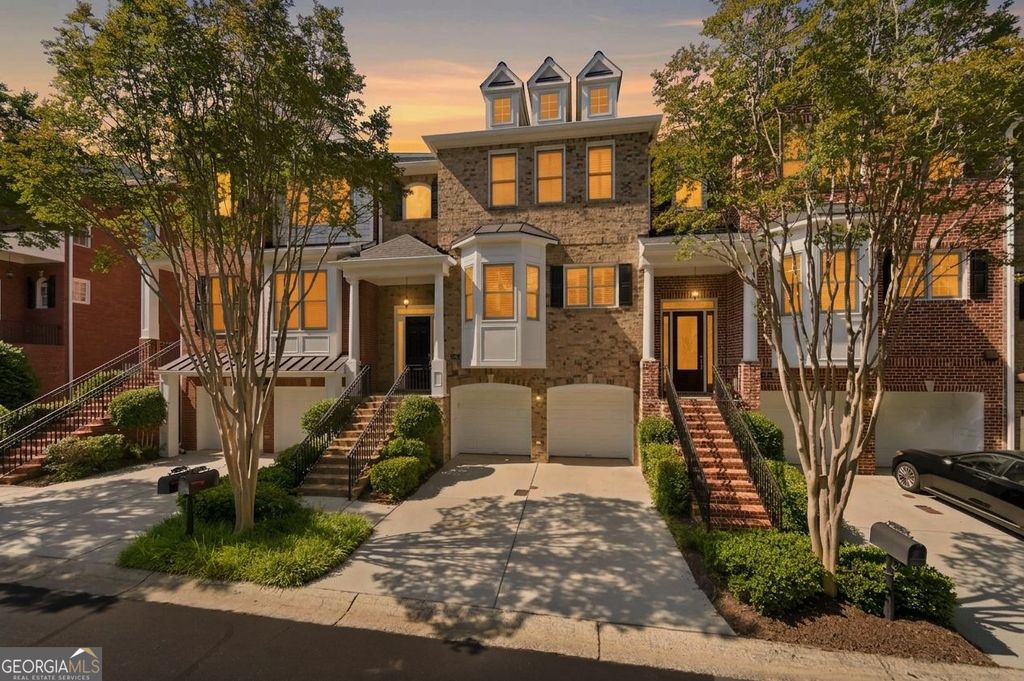 Photo of 5858 Riverstone Circle #BLDG 13, Atlanta, GA 30339 (MLS # 10765813)