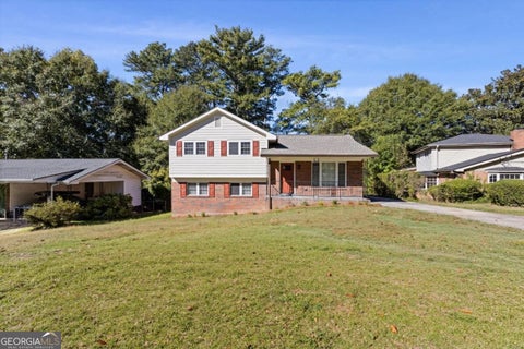 Photo of 742 Vanderbilt Court NW, Atlanta, GA 30318 (MLS # 10880953)