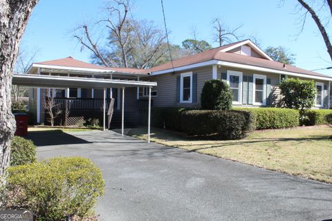 A home in Eastman