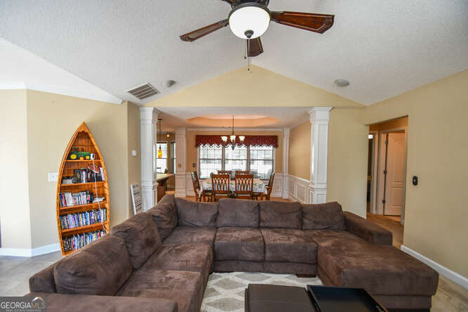 Jefferson Walk - Residential Lease