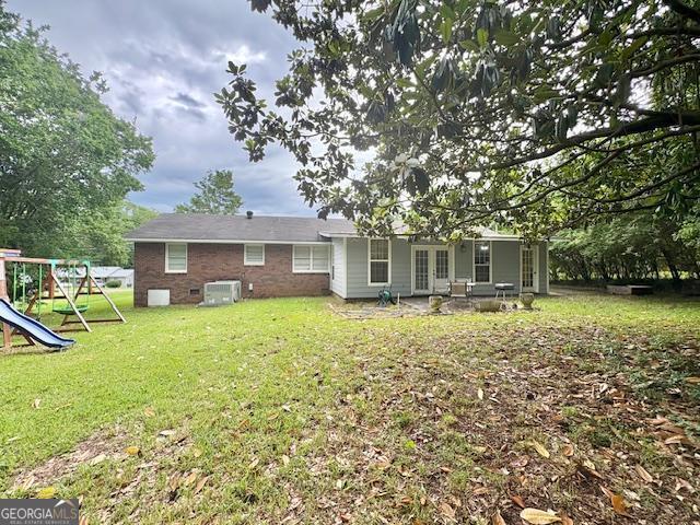 123 Hillview DR