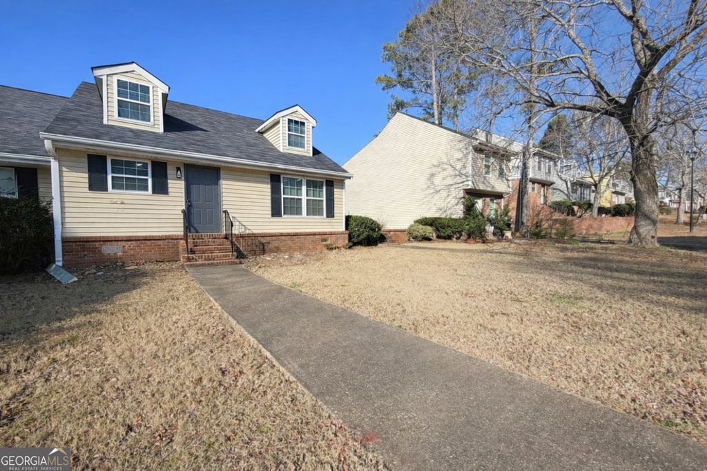 Photo of 5505 Park Place S, Atlanta, GA 30349 (MLS # 10675430)