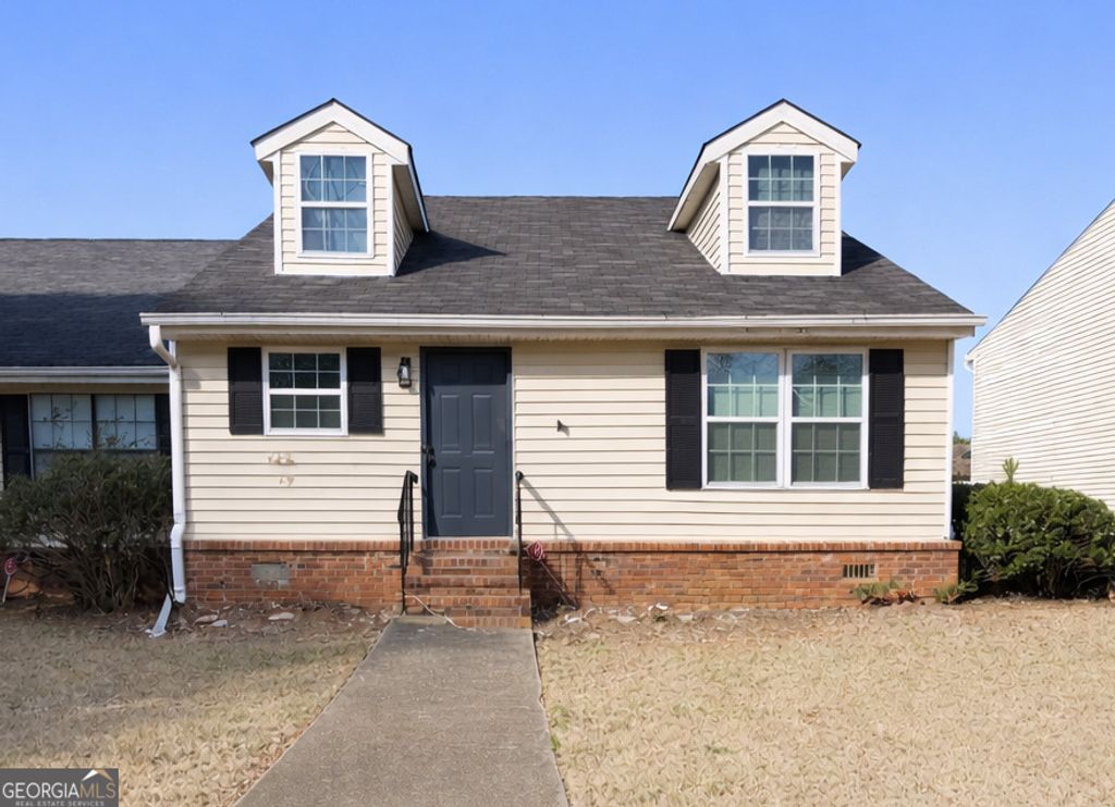 Photo of 5505 Park Place S, Atlanta, GA 30349 (MLS # 10675430)