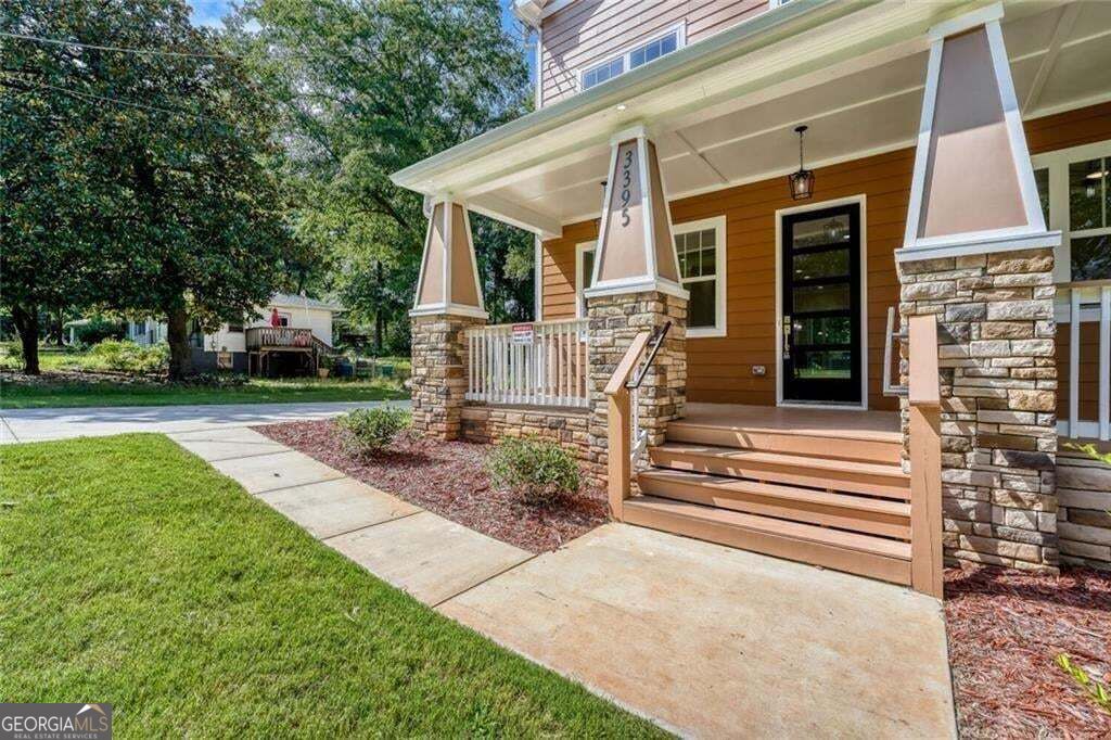 3395 Lee PL