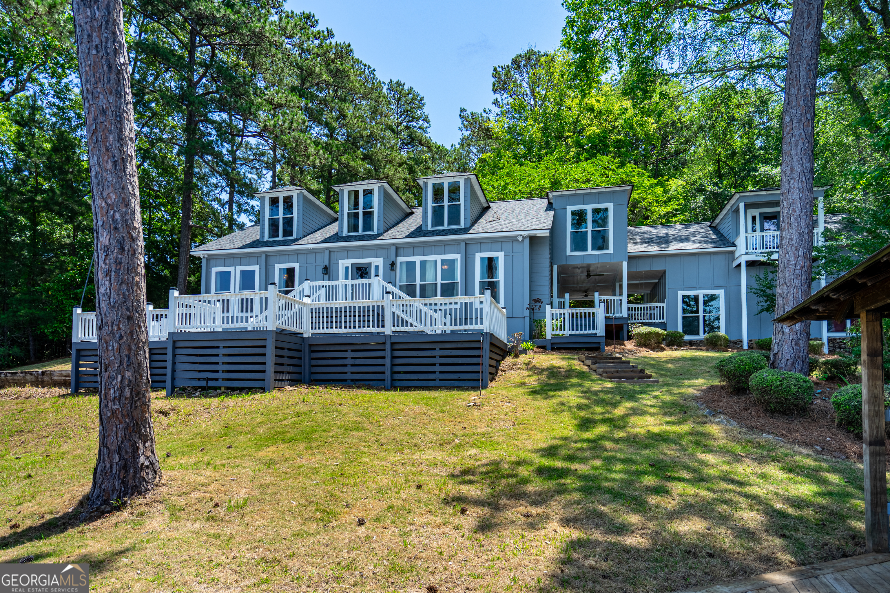 230 Kelly DR