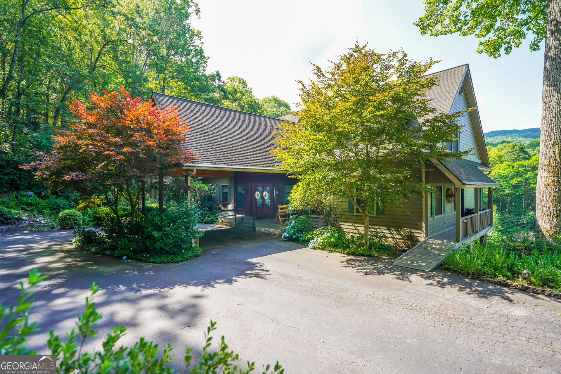 115 Dam Lake DR