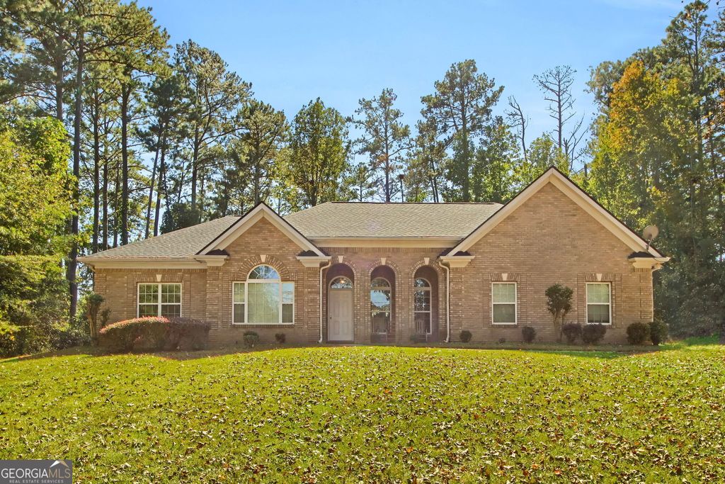Photo of 2275 Old Covington Road NE, Conyers, GA 30013 (MLS # 10624301)