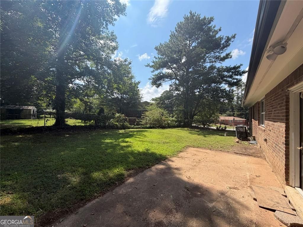 1633 Slate RD