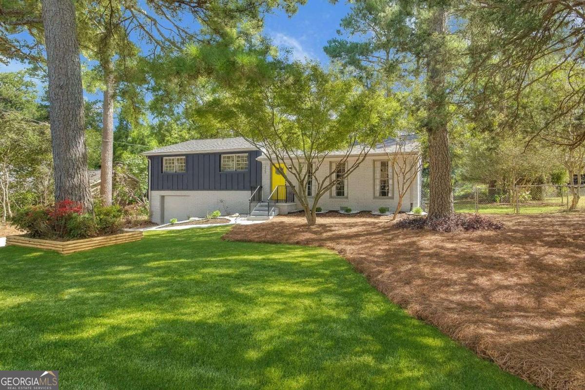 723 Monticello Way SE