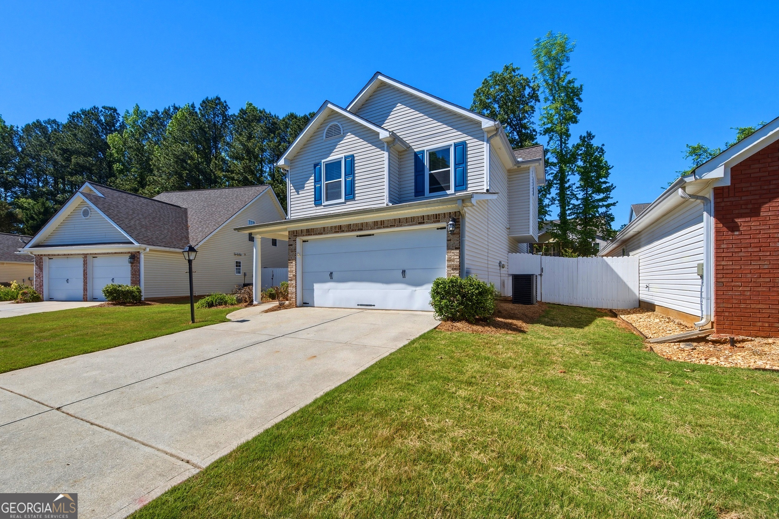 2540 Centennial Commons VW NW