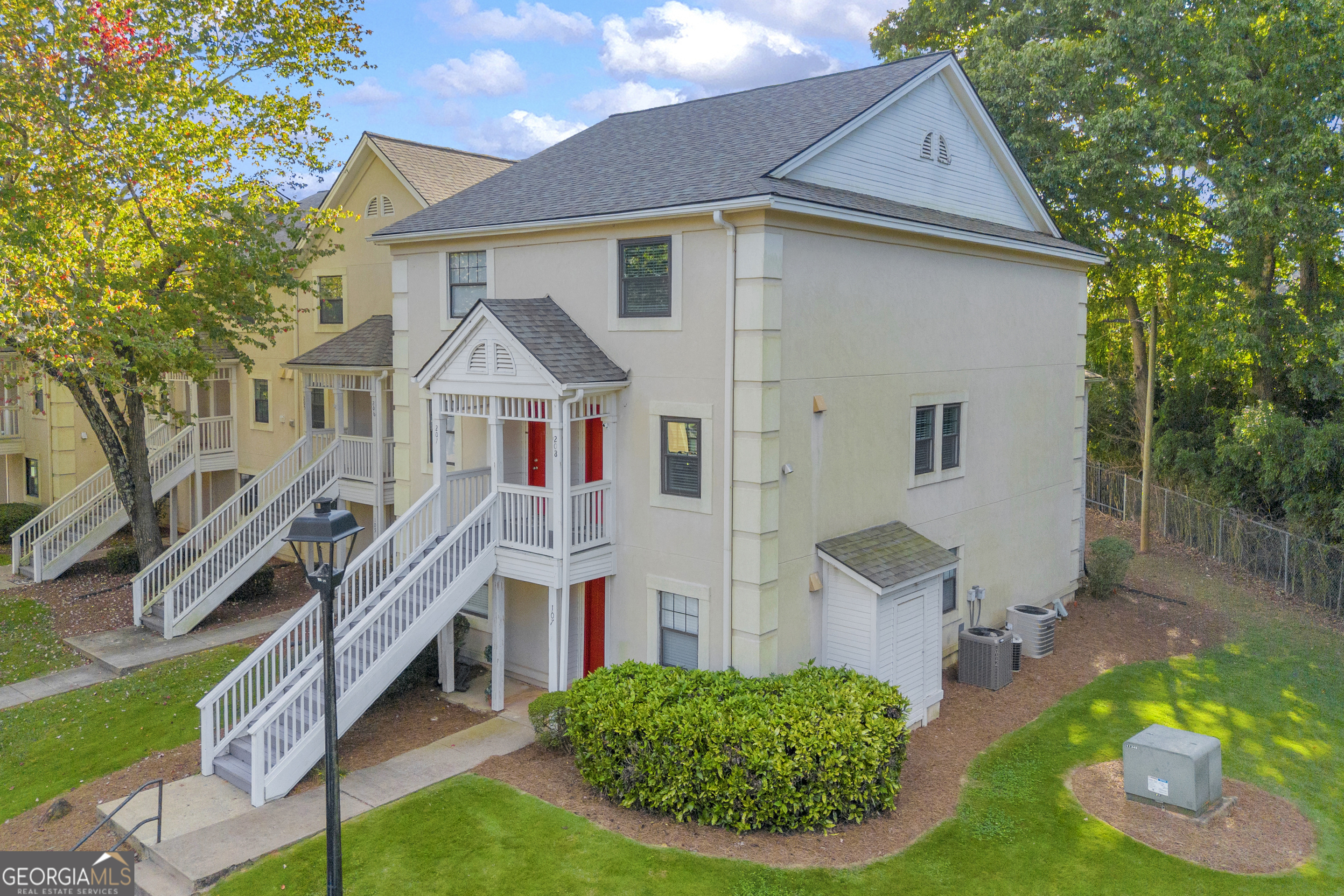 210 Appleby DR 208