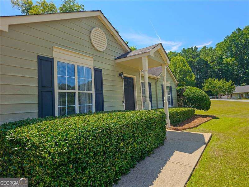 145 Colemans Bluff DR