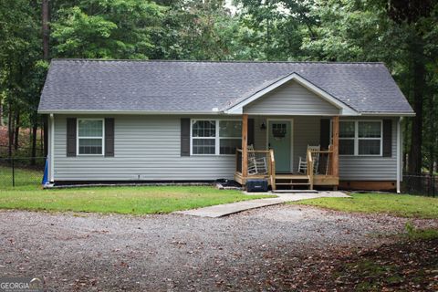 A home in Clarkesville