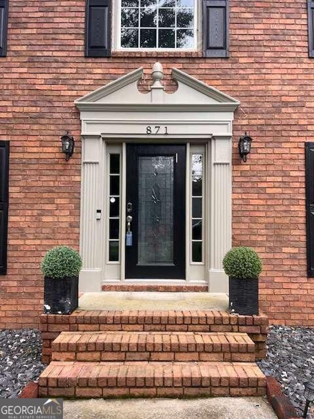 Photo of 871 Cedar Trace SW, Lilburn, GA 30047 (MLS # 10700682)