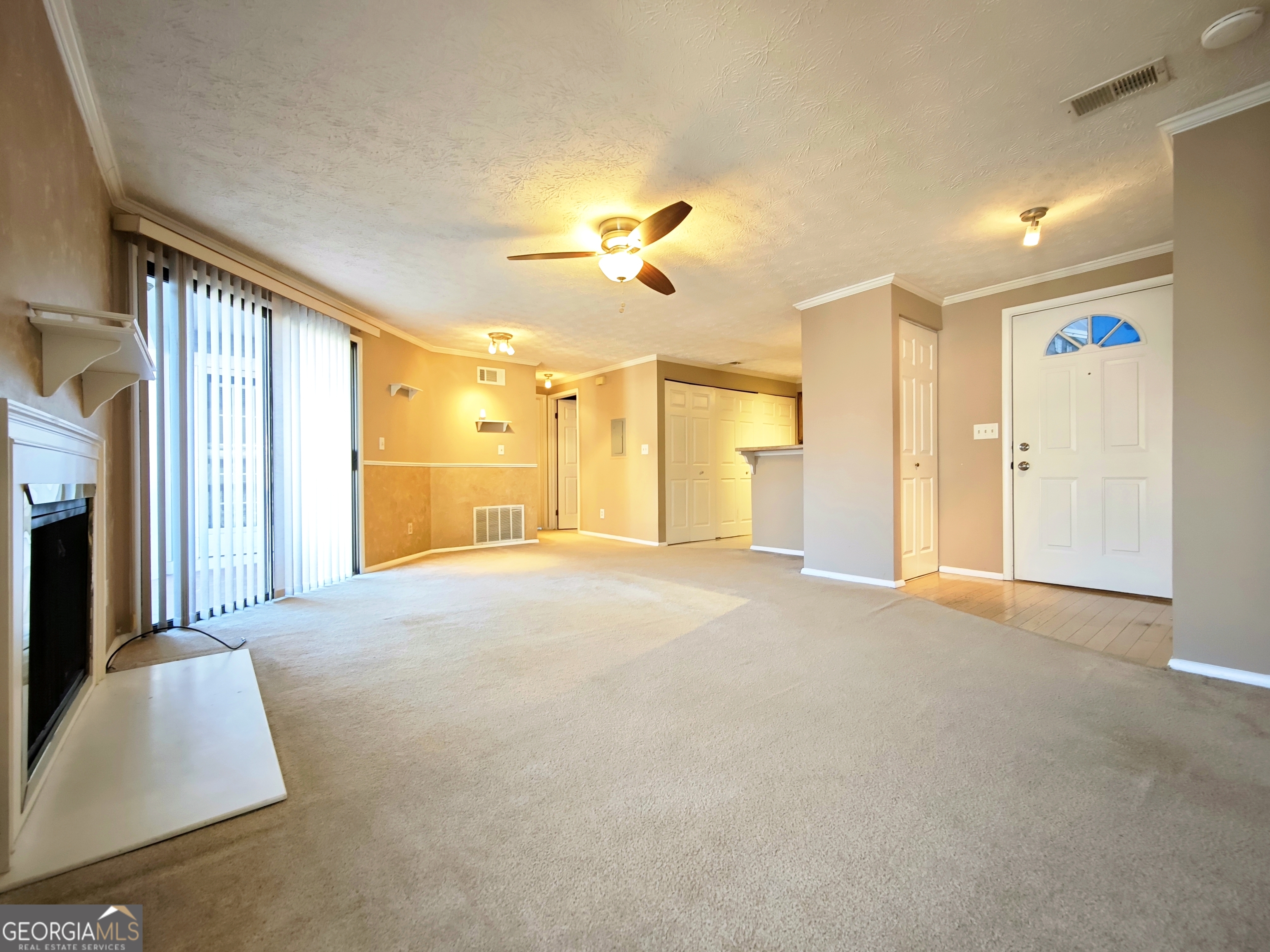 1299 Keys Lake DR NE